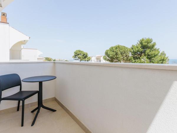 APULIA BLUE APARTEMENTS & B&B : photo 5 de la chambre chambre double