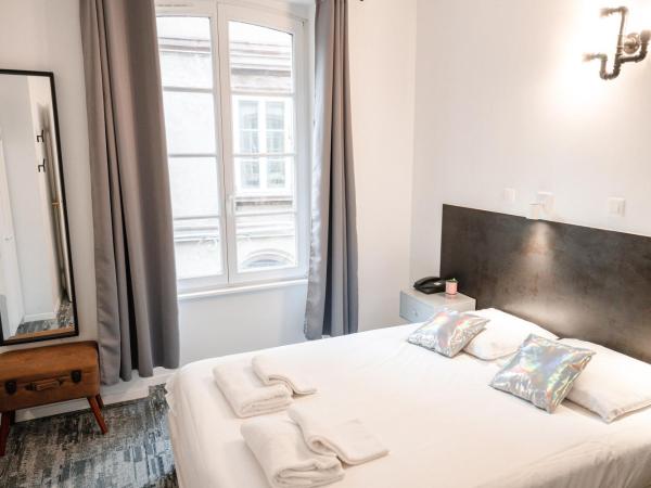 Hotel des Arts - Centre Cathédrale : photo 2 de la chambre chambre double classique