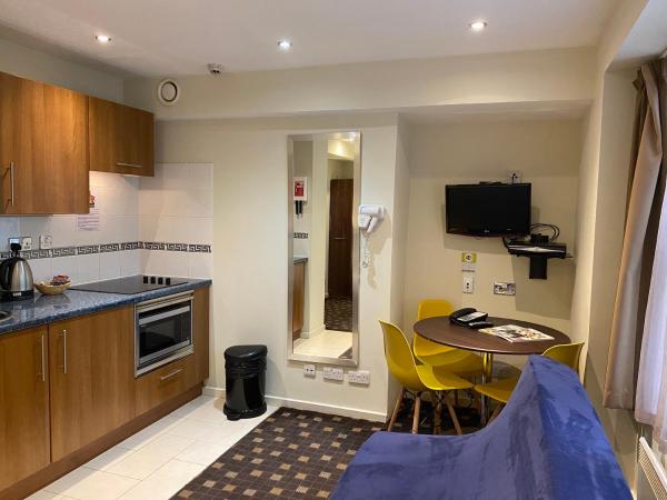 Grand Plaza Serviced Apartments : photo 8 de la chambre studio triple exécutif