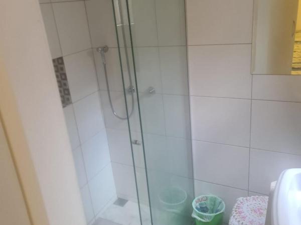 Hostel AJBJ Turismo : photo 4 de la chambre chambre simple avec salle de bains privative