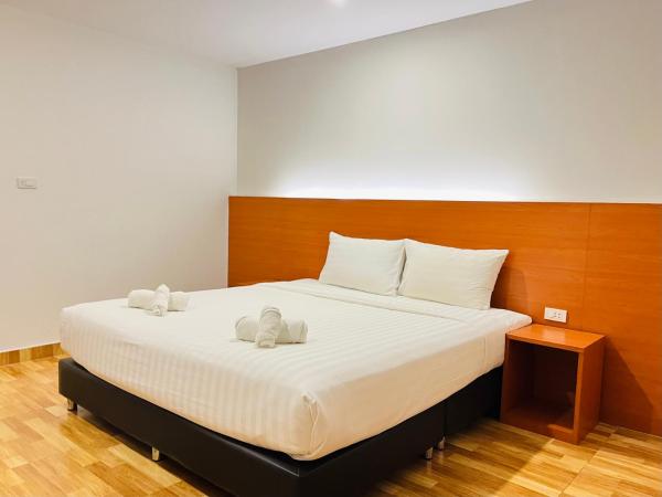 Donmueang Place Hotel - SHA Plus : photo 8 de la chambre chambre lit king-size supérieure