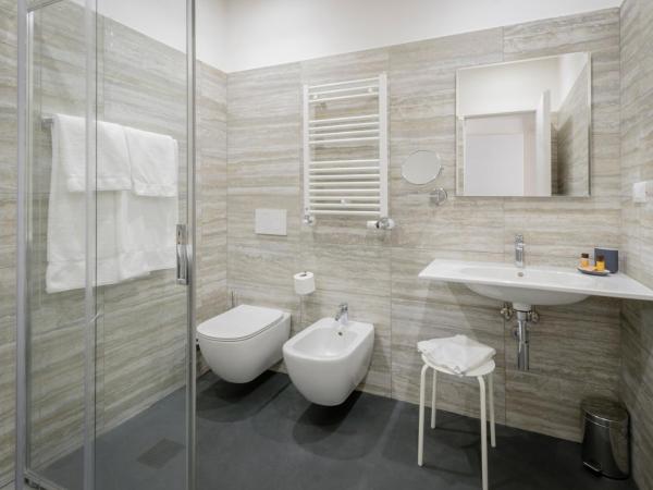 Genova46 Suites & Rooms : photo 10 de la chambre chambre deluxe double ou lits jumeaux