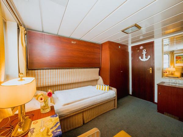 River hotel KÖNIGSTEIN : photo 8 de la chambre chambre lits jumeaux supérieure