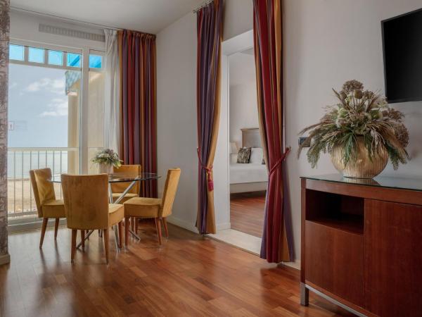 Savoia Hotel Rimini : photo 4 de la chambre suite deluxe - vue sur mer