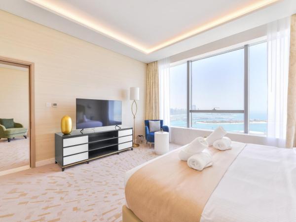 Ultra Luxury Palm Tower with Shared 5 Star Hotel Facilities : photo 7 de la chambre suite deluxe - vue sur mer