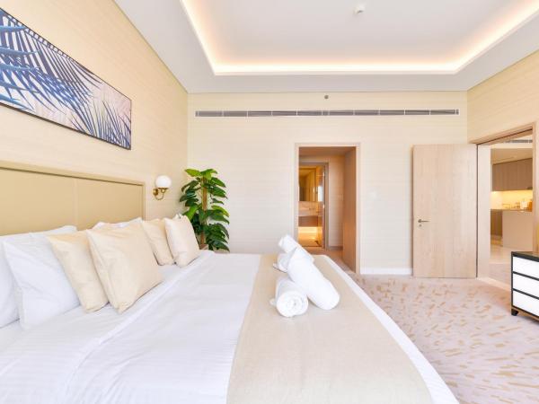 Ultra Luxury Palm Tower with Shared 5 Star Hotel Facilities : photo 10 de la chambre suite deluxe - vue sur mer