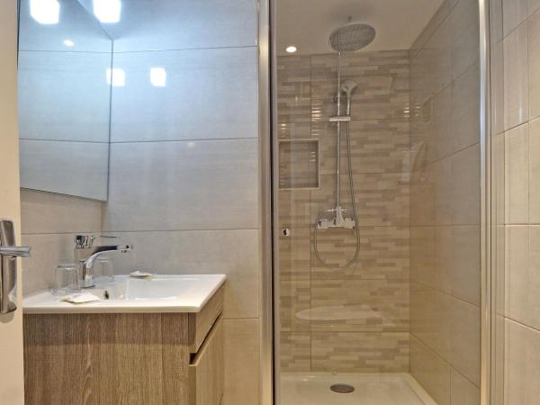 Bungalows Du Maquis : photo 2 de la chambre bungalow - vue sur jardin