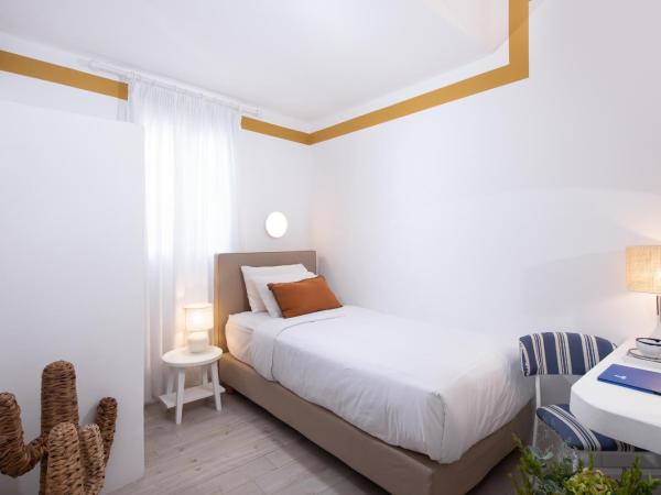 Hotel Tagoo : photo 2 de la chambre petite chambre simple