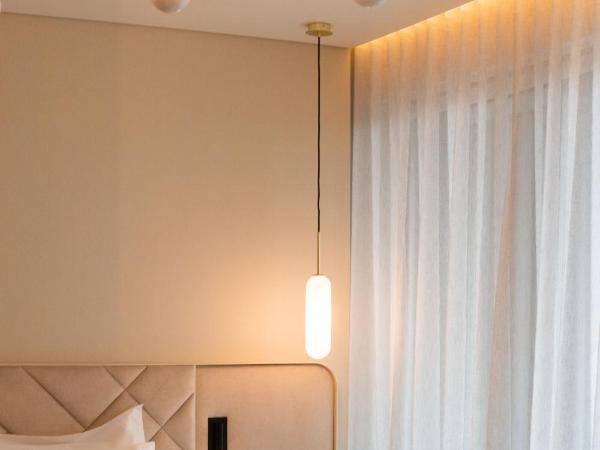 LUSTER Hotel : photo 10 de la chambre suite en duplex 2 chambres