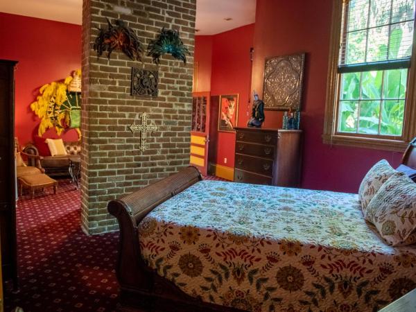 The Lookout Inn : photo 5 de la chambre suite lit queen-size