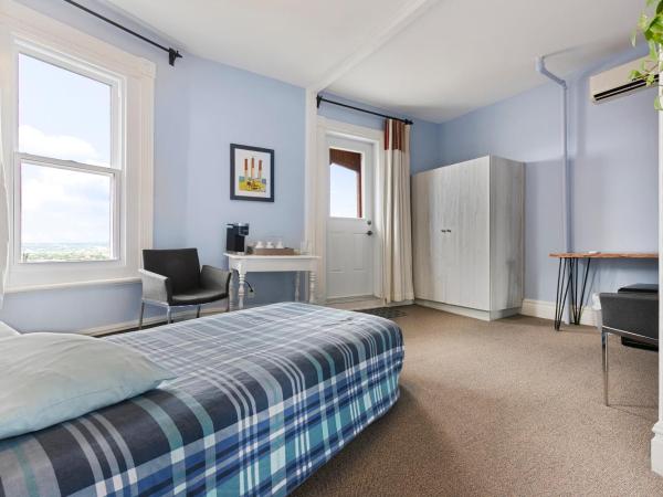 Chateau Des Tourelles : photo 2 de la chambre suite supérieure avec balcon privé