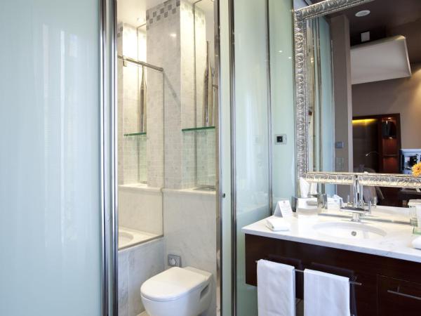 Hotel Casa Fuster G.L Monumento : photo 7 de la chambre chambre deluxe double ou lits jumeaux