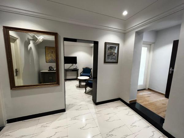 Ratnawali - A Vegetarian Heritage Hotel : photo 6 de la chambre chambre lit king-size supérieure