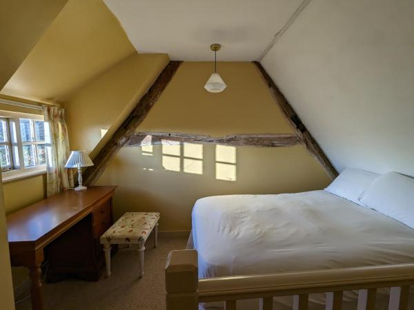 The Cottage Hotel : photo 3 de la chambre suite familiale