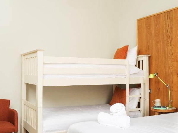 Cairn Hotel & Apartments : photo 4 de la chambre chambre familiale