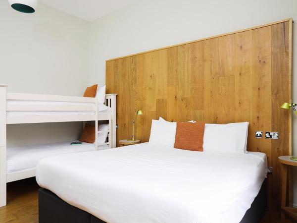 Cairn Hotel & Apartments : photo 3 de la chambre chambre familiale