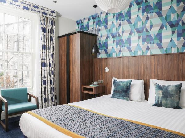 Cairn Hotel & Apartments : photo 5 de la chambre chambre double ou lits jumeaux supérieure