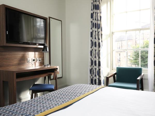 Cairn Hotel & Apartments : photo 2 de la chambre studio