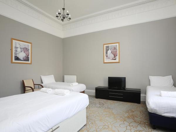 Cairn Hotel & Apartments : photo 5 de la chambre maison 4 chambres