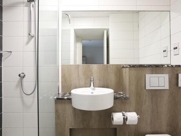 Cairn Hotel & Apartments : photo 3 de la chambre chambre lits jumeaux