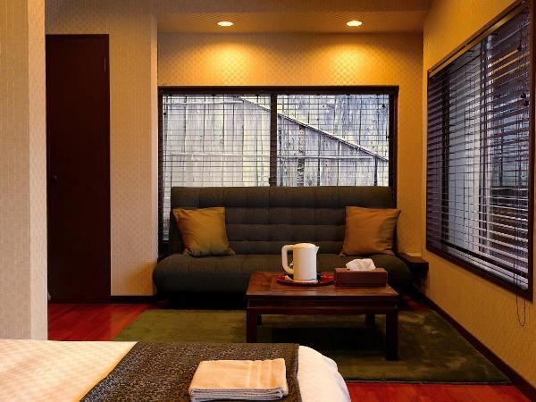 Gionkoh : photo 3 de la chambre chambre triple avec salle de bains commune