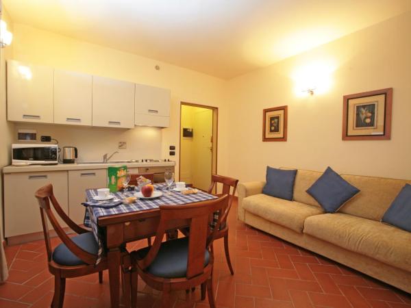 Palazzo Gamba Apartments al Duomo : photo 1 de la chambre appartement 1 chambre avec vue sur la ville (2 adultes)