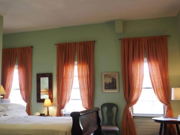 Incentra Village Hotel : photo 1 de la chambre studio lahore avec grand lit et kitchenette