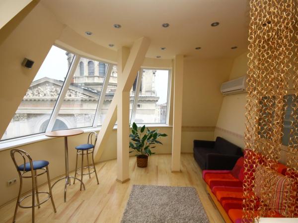 Pal's Hostel and Apartments : photo 1 de la chambre penthouse