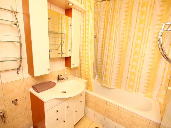 Pal's Hostel and Apartments : photo 6 de la chambre penthouse