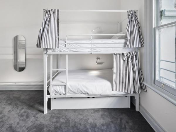 The Pacific House : photo 2 de la chambre lit dans dortoir mixte de 4 lits