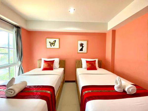 Chinda Boutique Hotel - SHA Certified : photo 1 de la chambre chambre lits jumeaux avec salle de bains privative