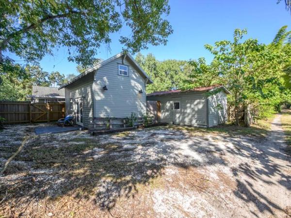 Blue Bay Suite! Near Downtown and Foodie Hot Spots : photo 3 de la chambre maison 2 chambres