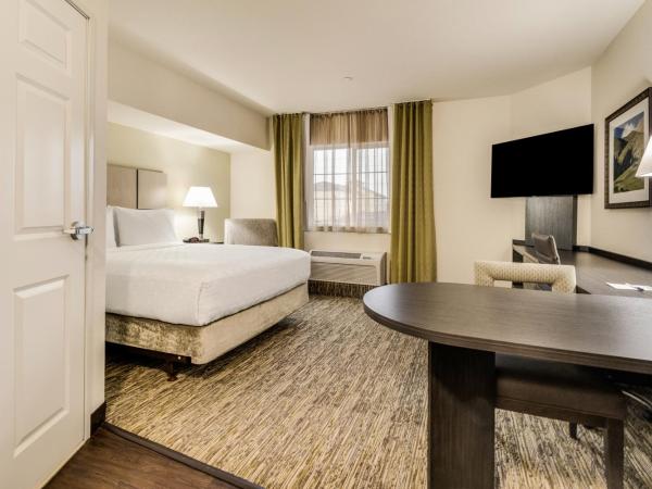 Candlewood Suites Portland Airport, an IHG Hotel : photo 2 de la chambre suite studio