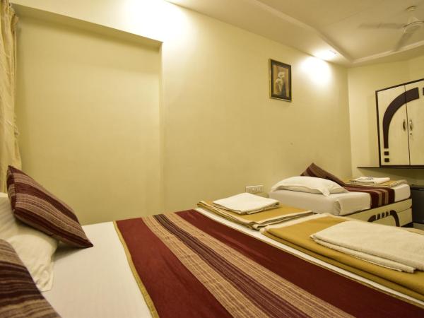 Hotel Kalpana Palace, Mumbai : photo 5 de la chambre chambre triple confort avec douche