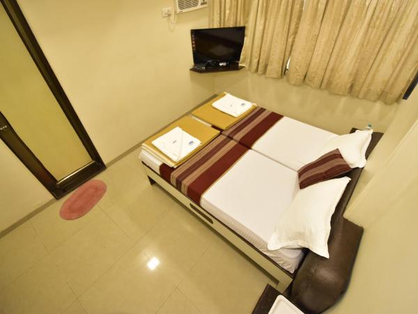 Hotel Kalpana Palace, Mumbai : photo 7 de la chambre chambre double ou lits jumeaux Économique 