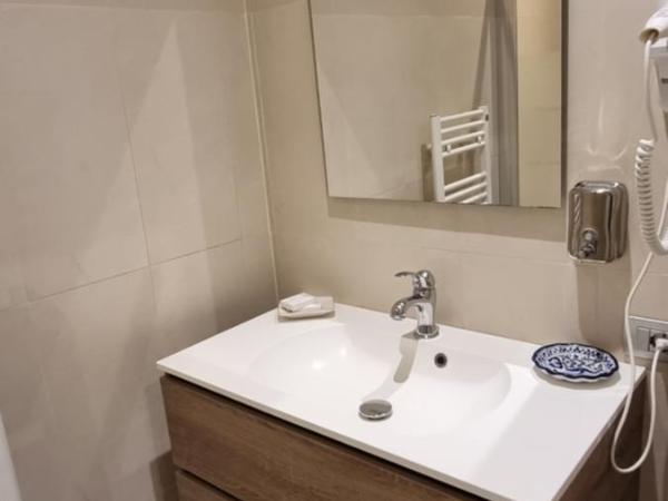 Le Stanze di Rigoletto : photo 6 de la chambre chambre double ou lits jumeaux avec salle de bains privative