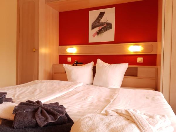 Hotel Europa : photo 3 de la chambre chambre double avec balcon