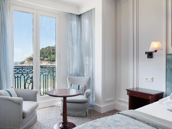 Hotel de Londres y de Inglaterra : photo 4 de la chambre chambre double ou lits jumeaux classique - vue sur mer