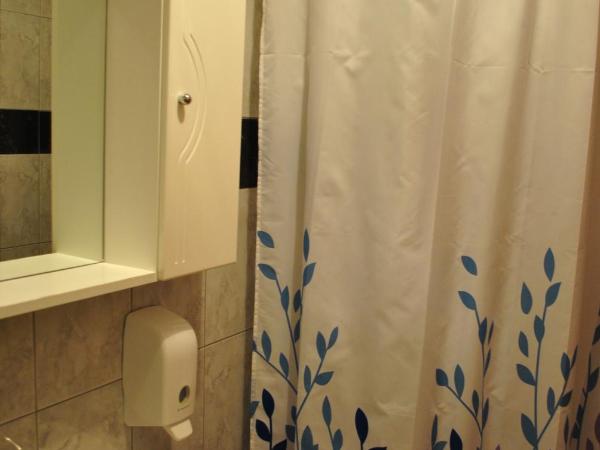 Guesthouse Promenade : photo 1 de la chambre appartement 1 chambre avec balcon