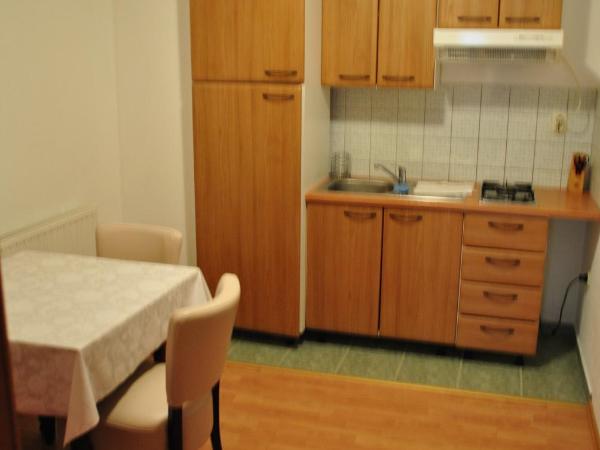 Guesthouse Promenade : photo 4 de la chambre appartement 1 chambre avec balcon