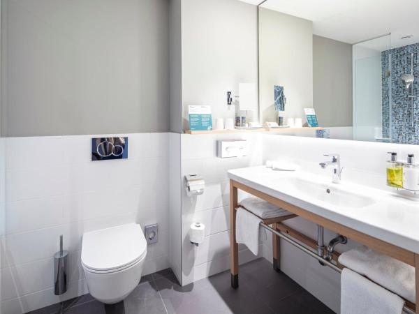Holiday Inn Gdansk - City Centre, an IHG Hotel : photo 8 de la chambre chambre premium lit queen-size avec canapé-lit