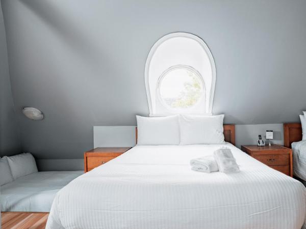 Hotel de Paris Montreal : photo 3 de la chambre loft familial