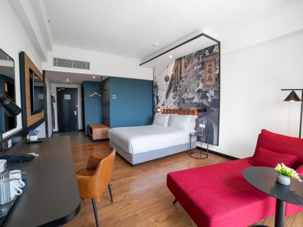 Travelodge Ipoh : photo 2 de la chambre chambre lit queen-size deluxe