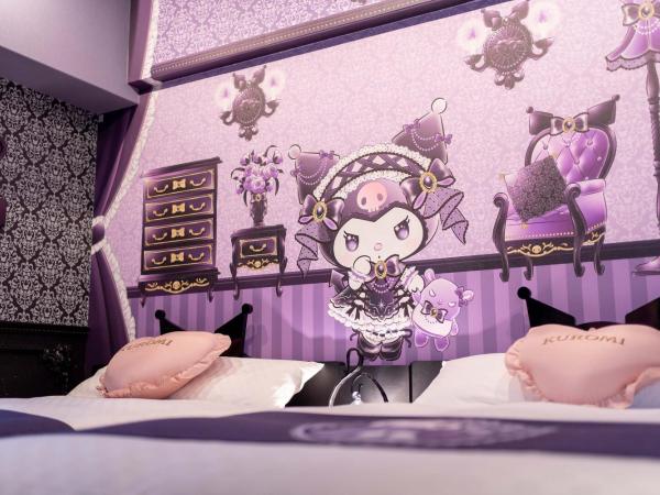 RESI STAY THE KYOTO : photo 6 de la chambre gothic lolita kuromi - chambre de caractère avec 2 lits doubles