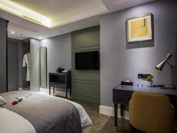 LanOu Hotel Wuhan CapitaMall Wusheng Road Metro Station : photo 5 de la chambre chambre double deluxe 
