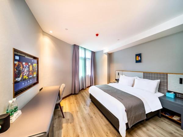 LanOu Hotel Wuhan CapitaMall Wusheng Road Metro Station : photo 7 de la chambre chambre double deluxe 