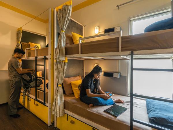 The Hosteller Delhi : photo 7 de la chambre standard - bed in 6 bed mixed dormitory