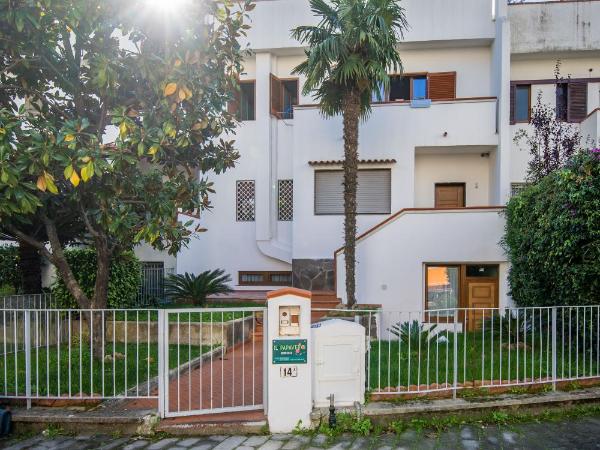 Il Papavero Residence Arbostella : photo 1 de la chambre appartement avec terrasse