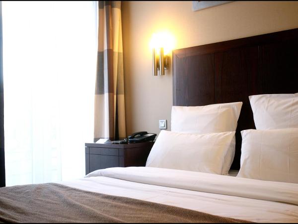 Grand Hotel Francais : photo 2 de la chambre chambre simple standard