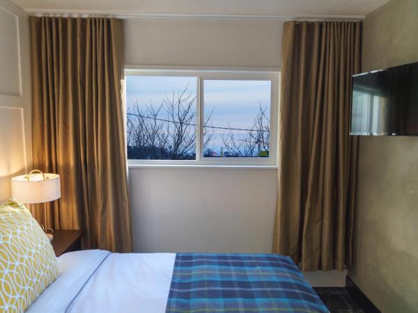 The Steveston Cafe & Hotel : photo 3 de la chambre chambre lit queen-size supérieure (récemment rénovée)